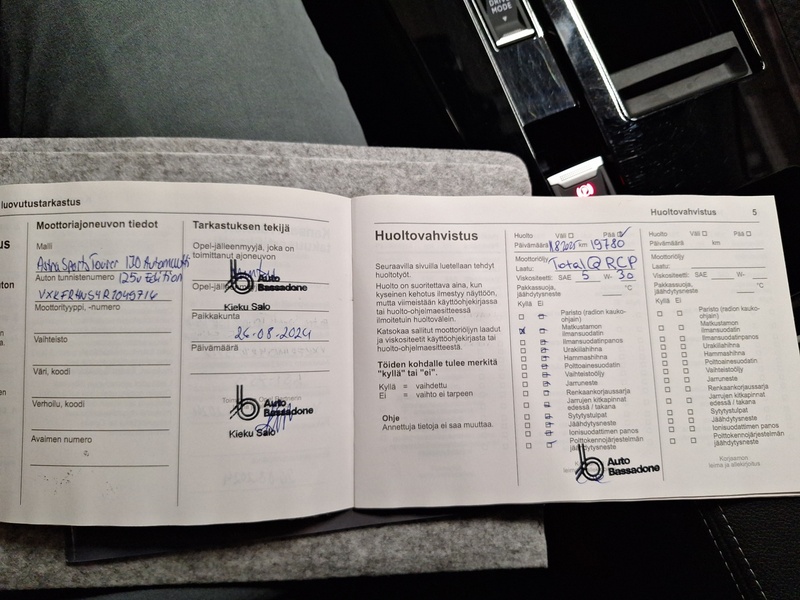 Opel Astra vaihtoauto