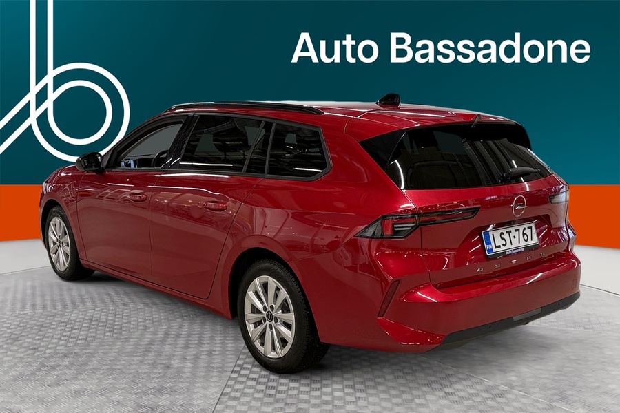 Opel Astra vaihtoauto