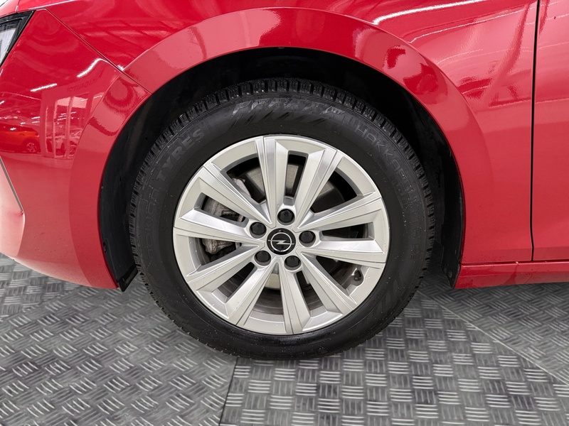 Opel Astra vaihtoauto