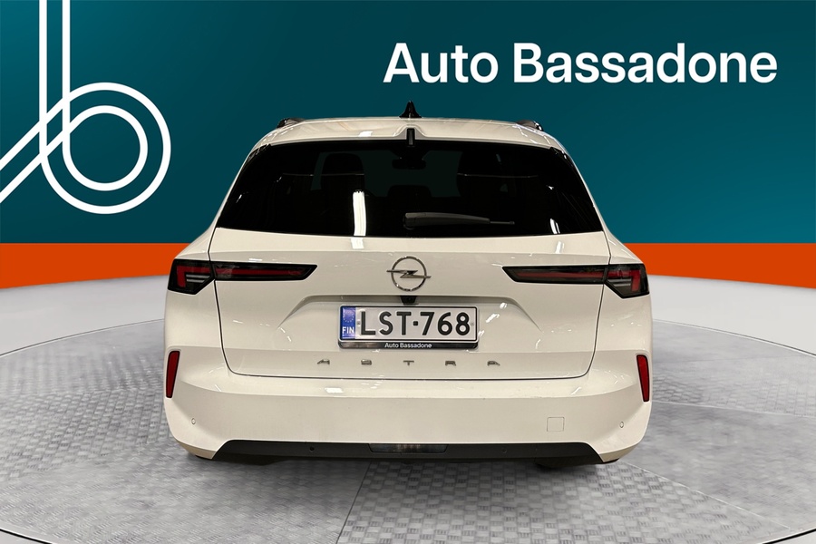 Opel Astra vaihtoauto