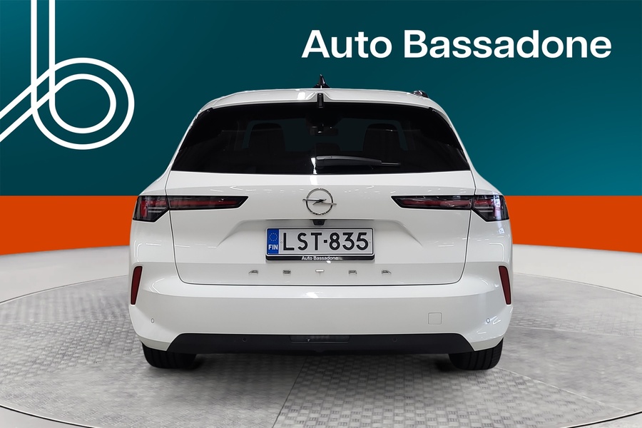 Opel Astra vaihtoauto