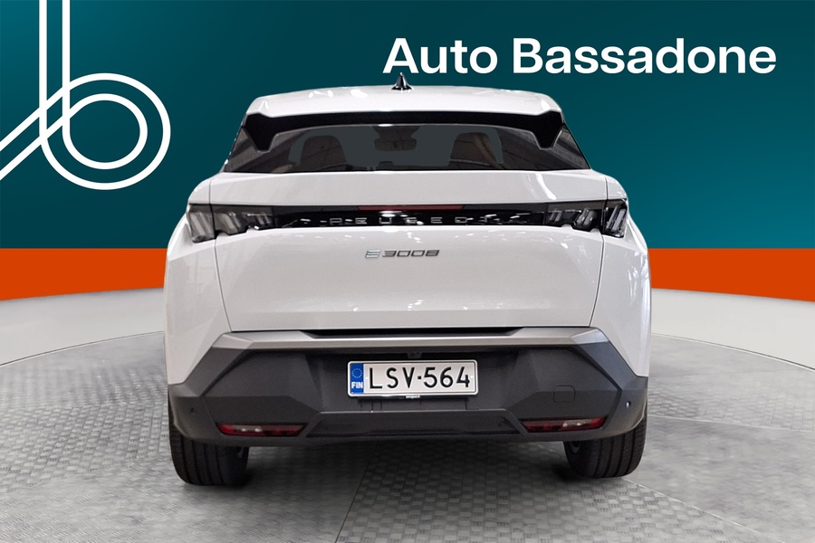 Peugeot E-3008 vaihtoauto