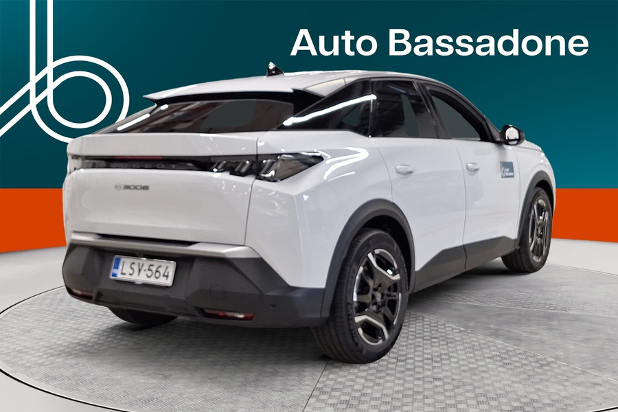 Peugeot E-3008 vaihtoauto