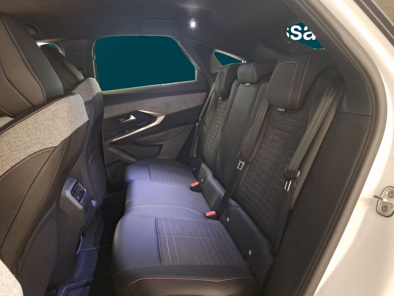 Peugeot E-3008 vaihtoauto