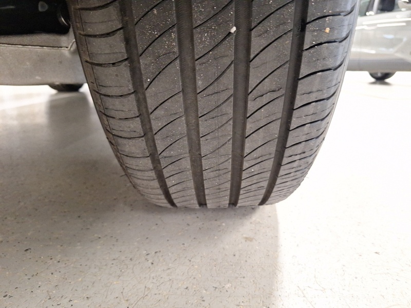 Peugeot E-3008 vaihtoauto