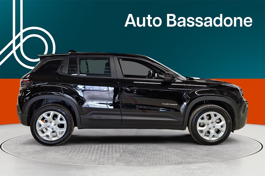 Jeep Avenger vaihtoauto