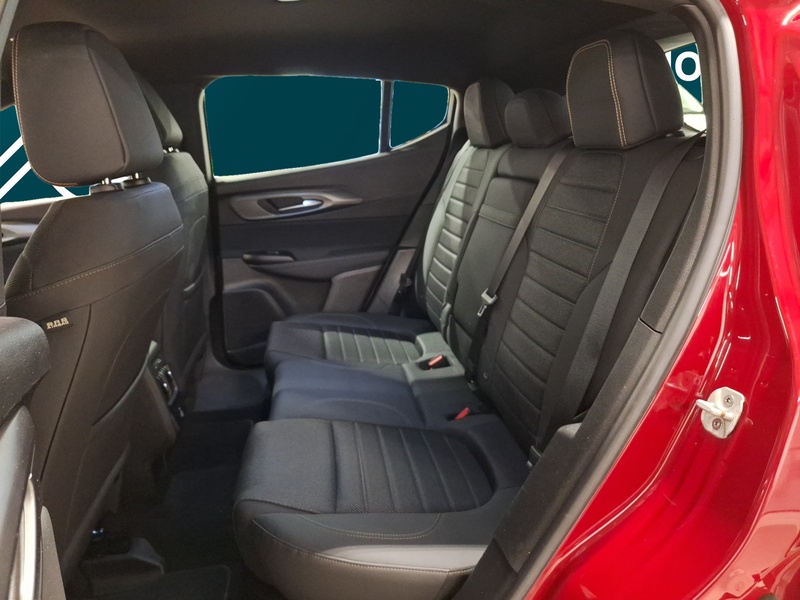 Alfa Romeo Tonale vaihtoauto