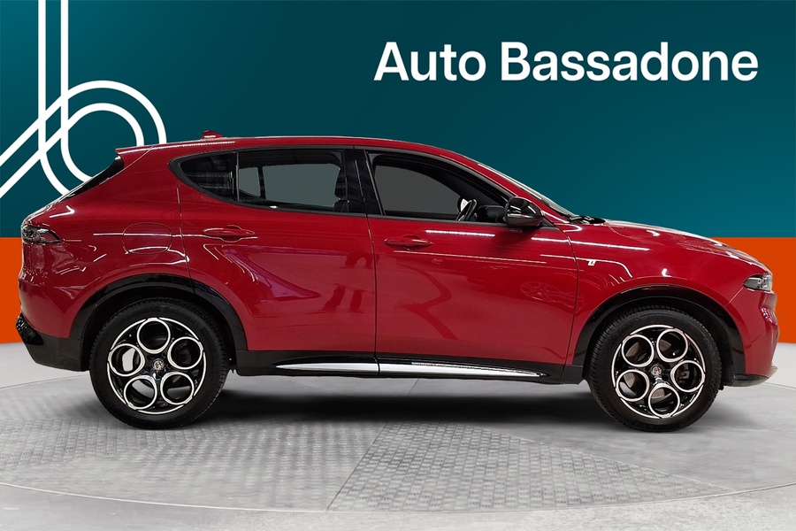 Alfa Romeo Tonale vaihtoauto