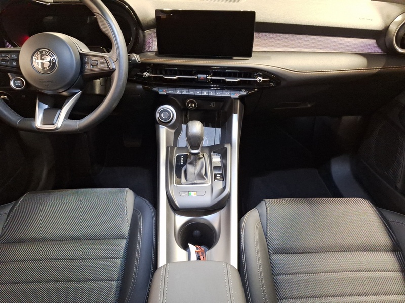 Alfa Romeo Tonale vaihtoauto