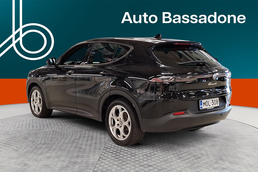 Alfa Romeo Tonale vaihtoauto