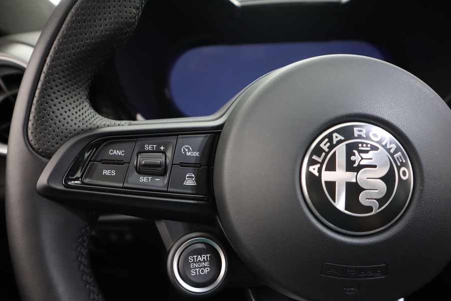 Alfa Romeo Tonale vaihtoauto