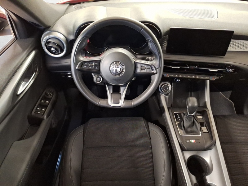 Alfa Romeo Tonale vaihtoauto