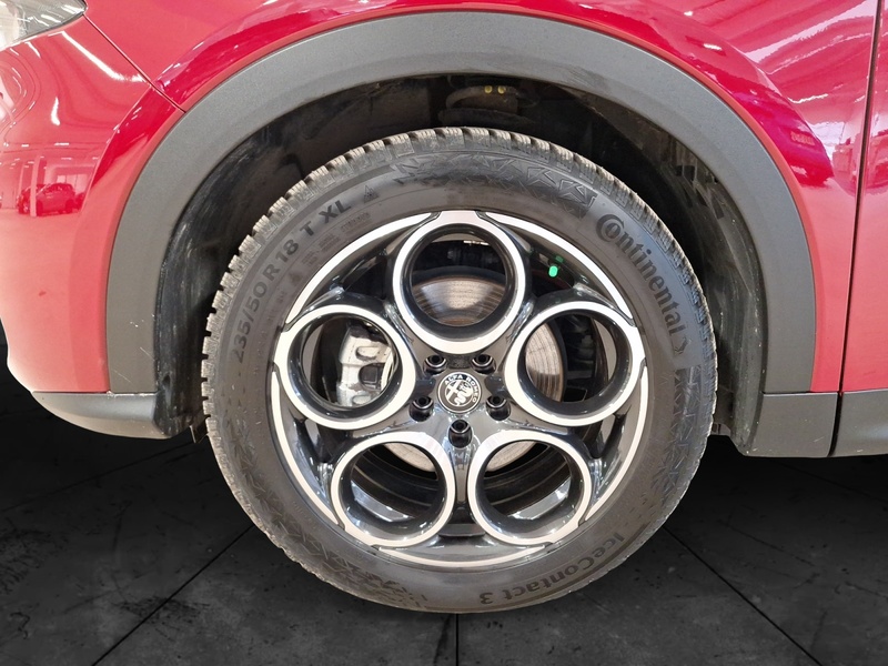 Alfa Romeo Tonale vaihtoauto