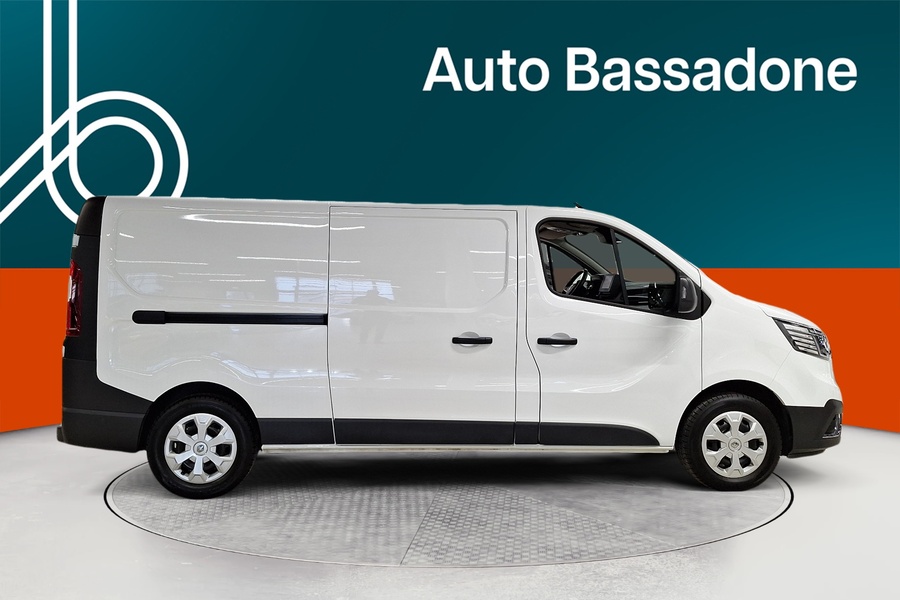 Renault Trafic vaihtoauto