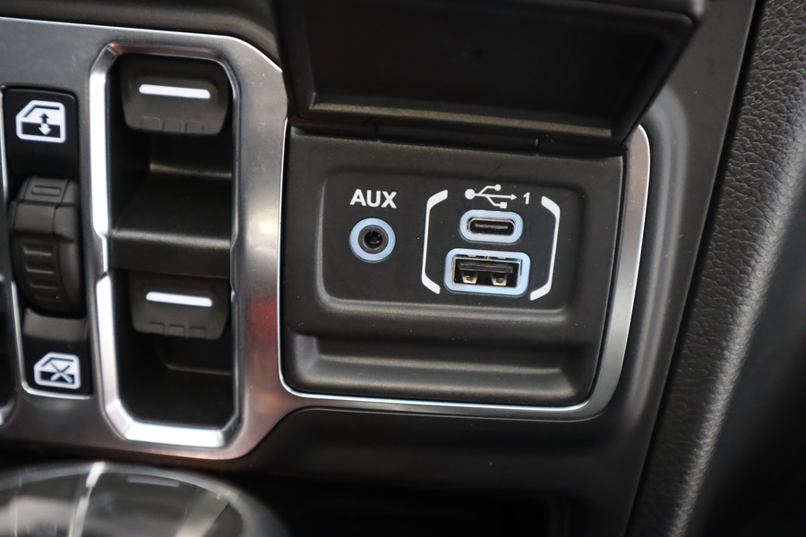 Jeep Wrangler vaihtoauto
