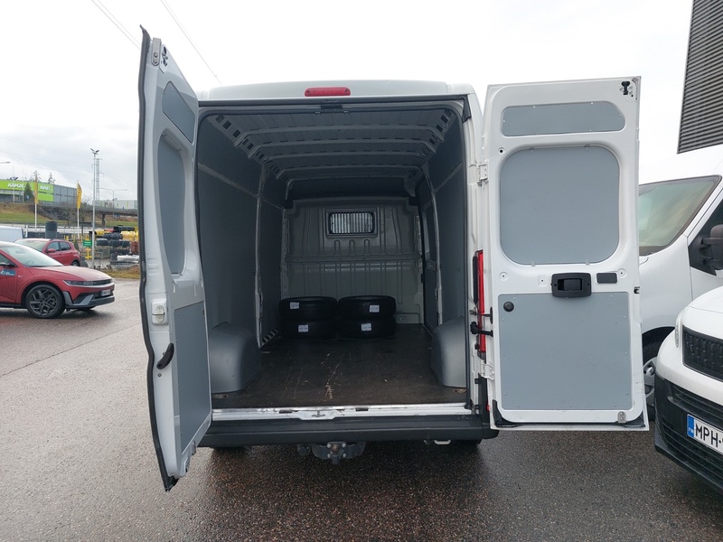 Peugeot Boxer vaihtoauto