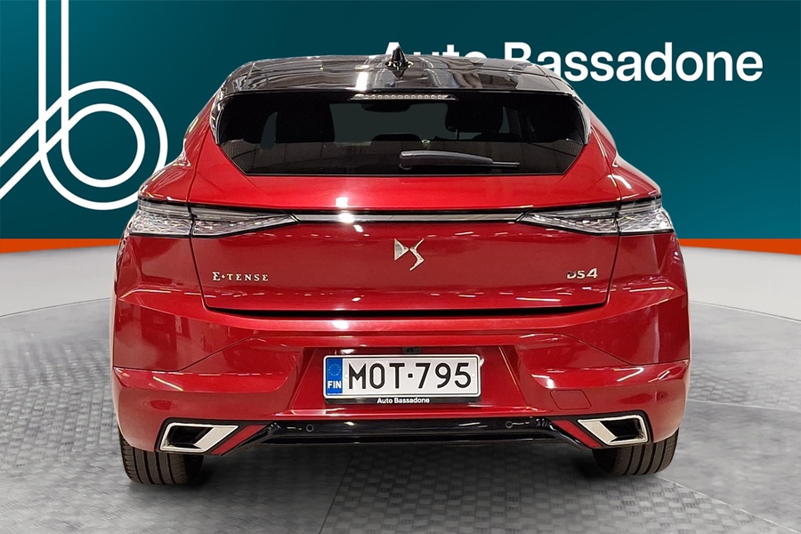 DS 4 vaihtoauto