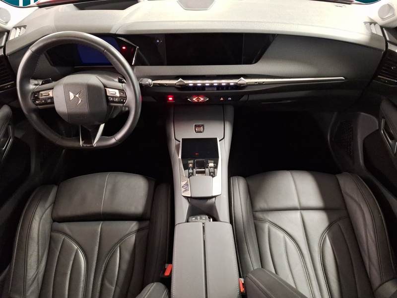 DS 4 vaihtoauto