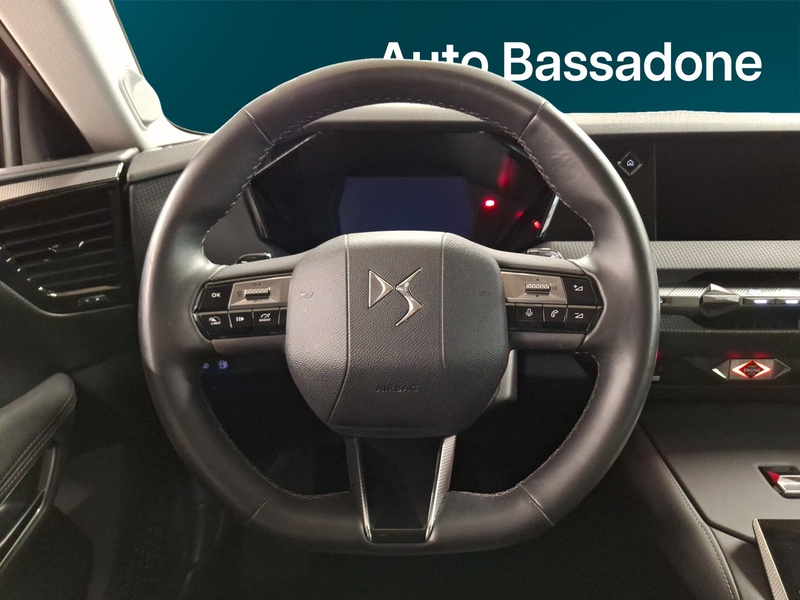 DS 4 vaihtoauto