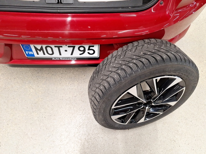 DS 4 vaihtoauto