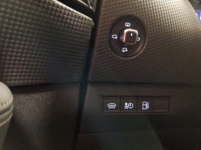 DS 4 vaihtoauto