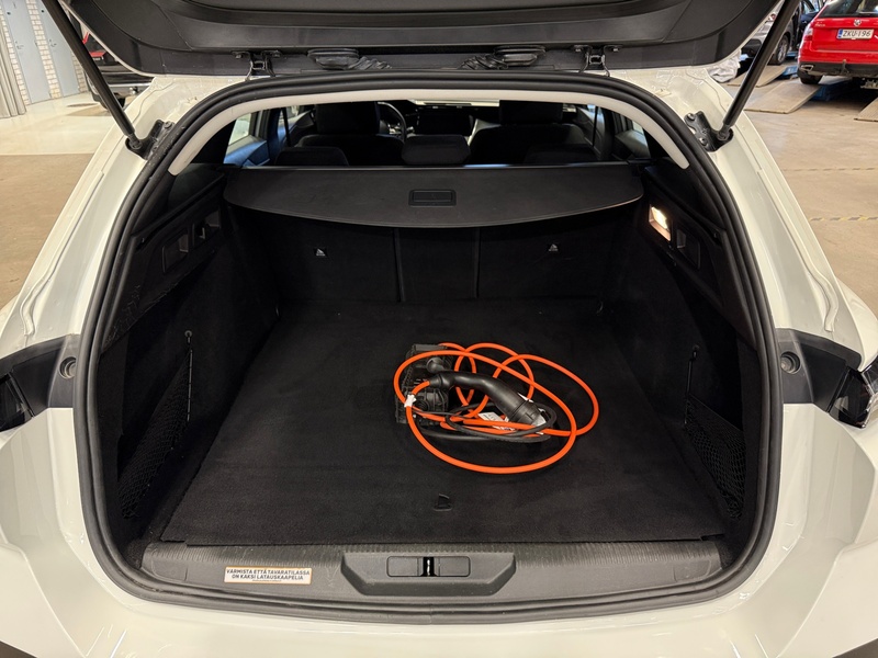 Peugeot 308 vaihtoauto