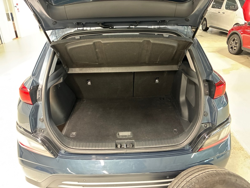 Hyundai Kona vaihtoauto