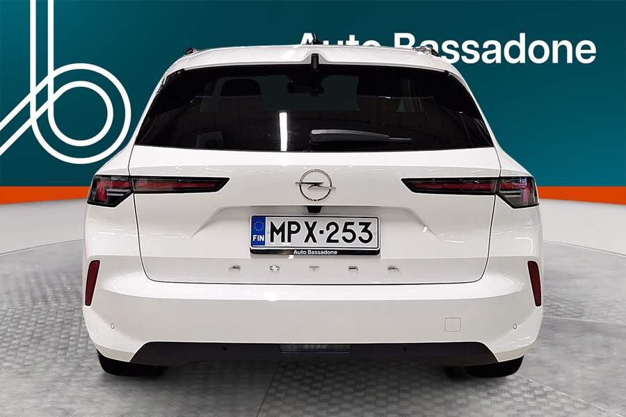 Opel Astra vaihtoauto