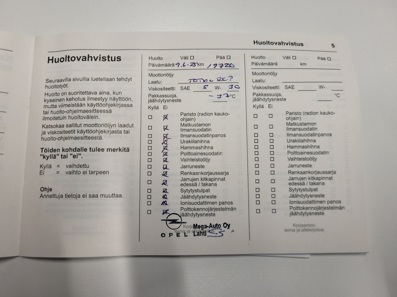 Opel Astra vaihtoauto