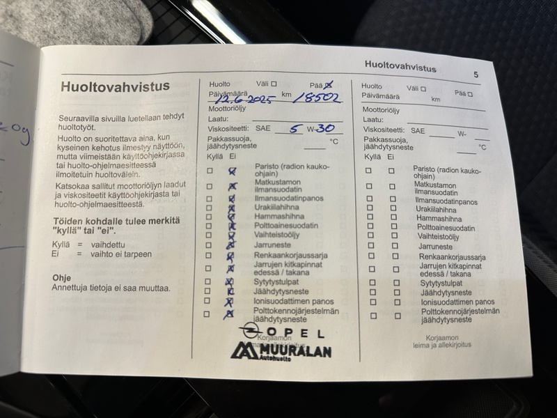 Opel Astra vaihtoauto