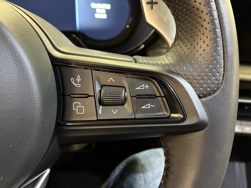 Alfa Romeo Tonale vaihtoauto