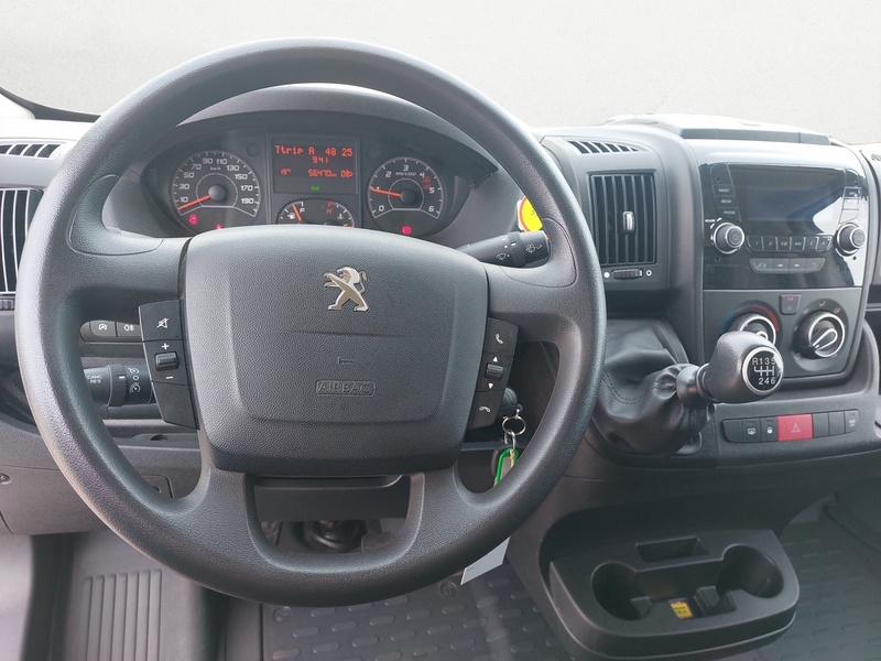 Peugeot Boxer vaihtoauto