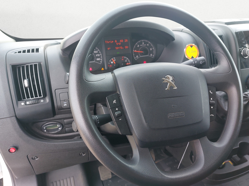 Peugeot Boxer vaihtoauto
