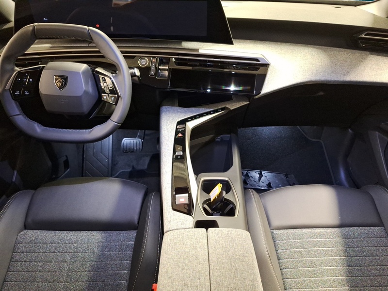 Peugeot 3008 vaihtoauto