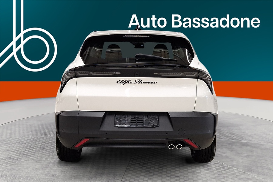 Alfa Romeo Junior vaihtoauto