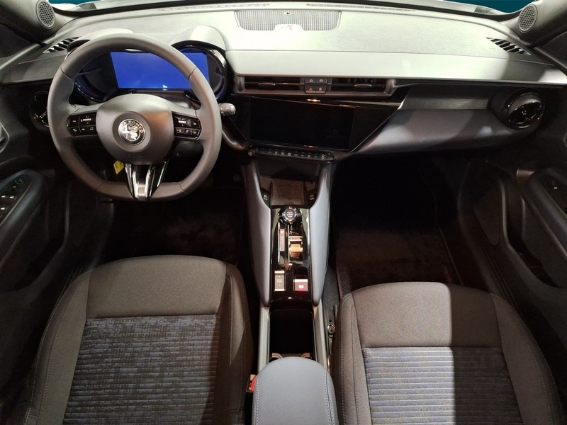 Alfa Romeo Junior vaihtoauto