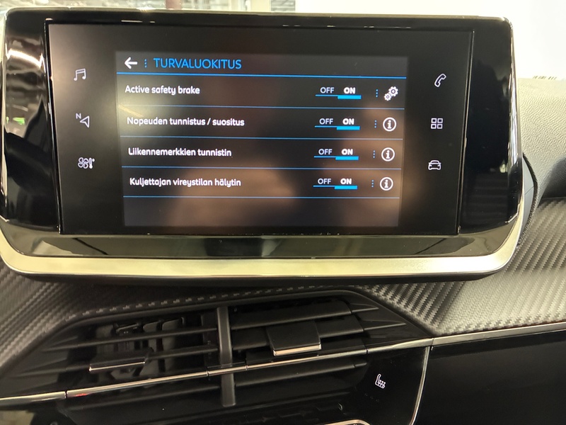 Peugeot 208 vaihtoauto