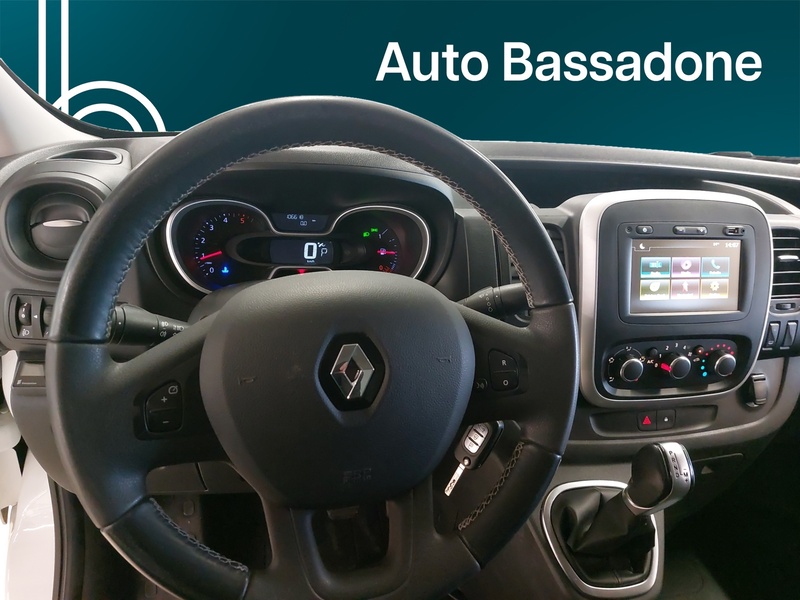 Renault Trafic vaihtoauto