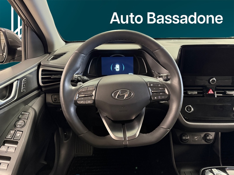 Hyundai IONIQ electric vaihtoauto