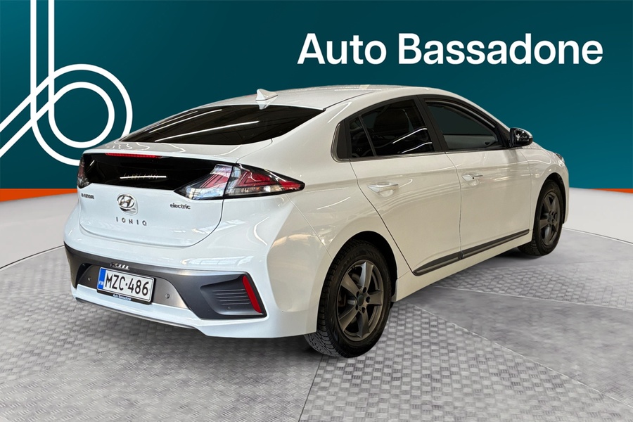 Hyundai IONIQ electric vaihtoauto