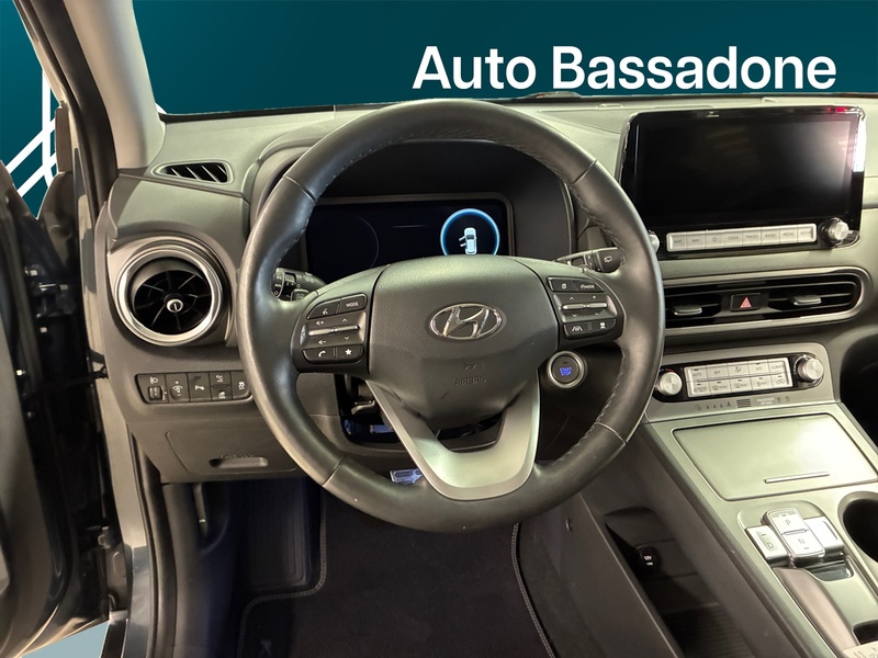 Hyundai Kona vaihtoauto