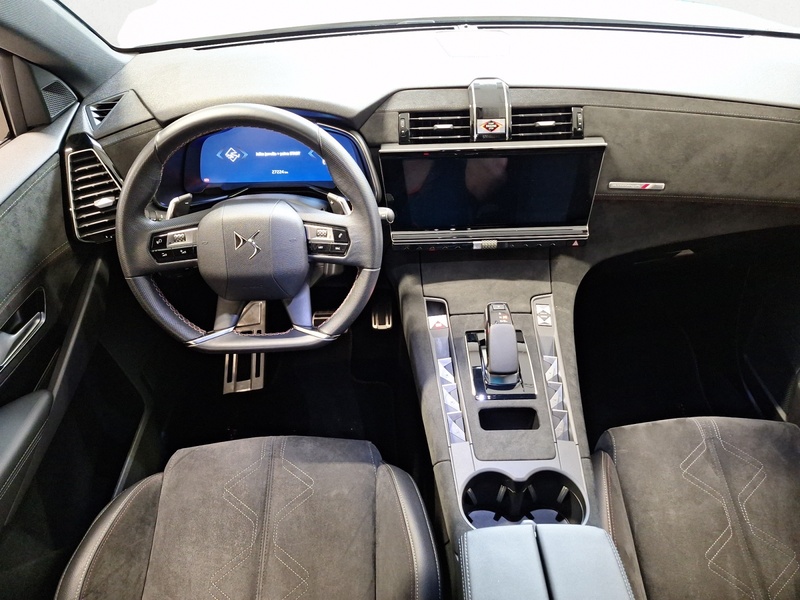 DS 7 Crossback vaihtoauto