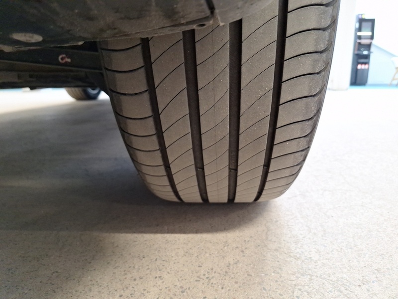 DS 7 Crossback vaihtoauto