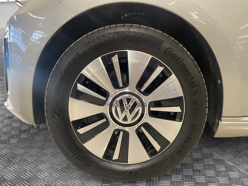 Volkswagen up! vaihtoauto