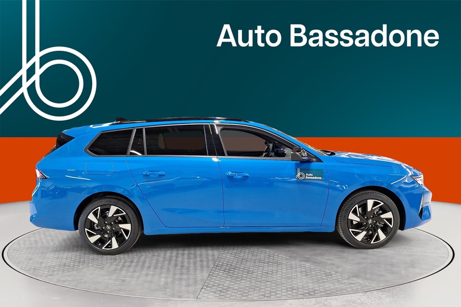 Opel Astra vaihtoauto