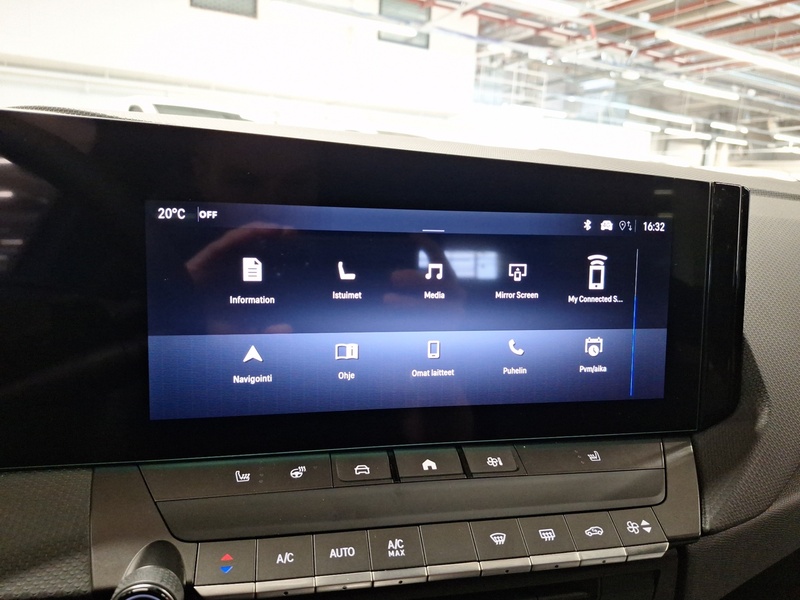 Opel Astra vaihtoauto