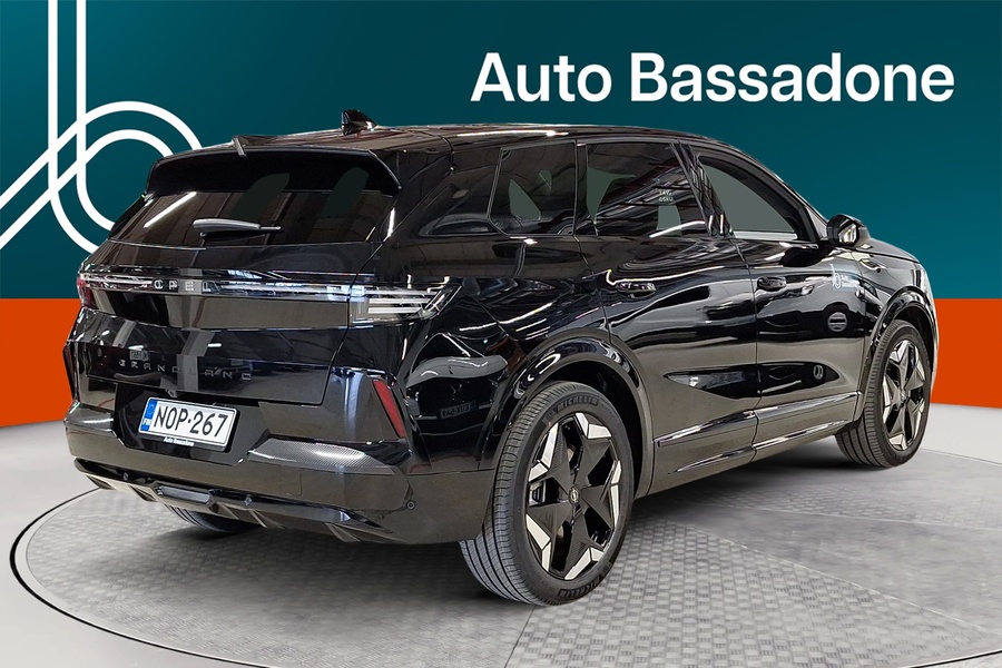 Opel Grandland vaihtoauto