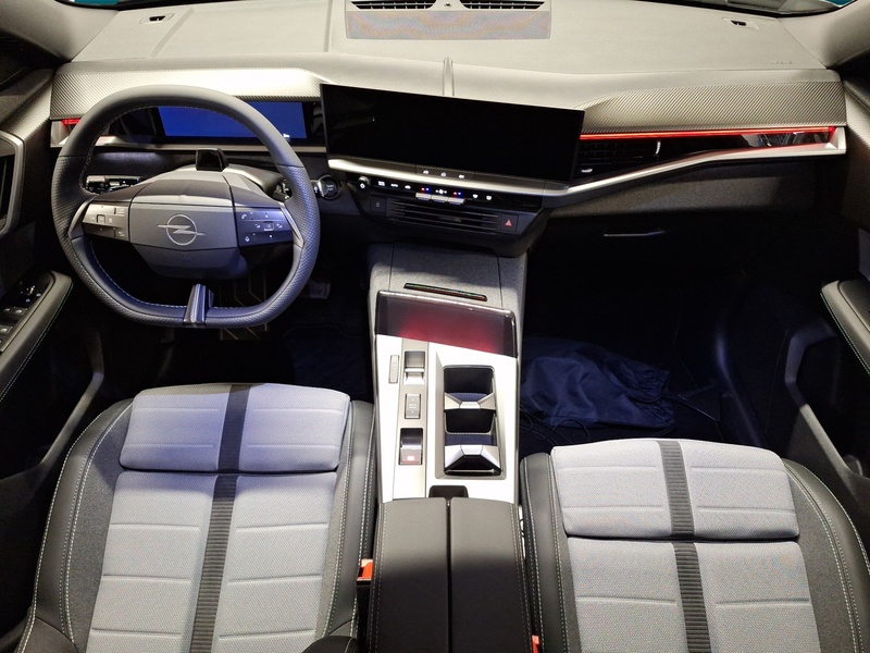 Opel Grandland vaihtoauto