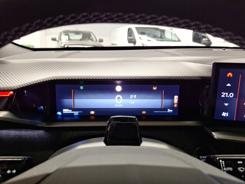 Opel Grandland vaihtoauto