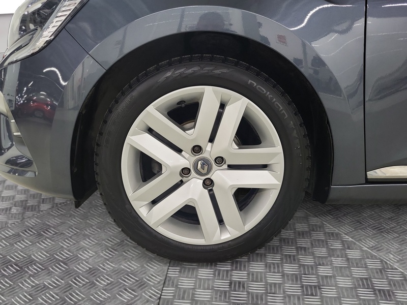 Renault Clio vaihtoauto